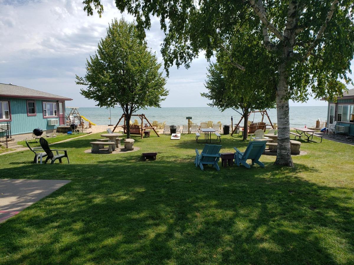 Paradise Beach Resort Tawas City Zewnętrze zdjęcie