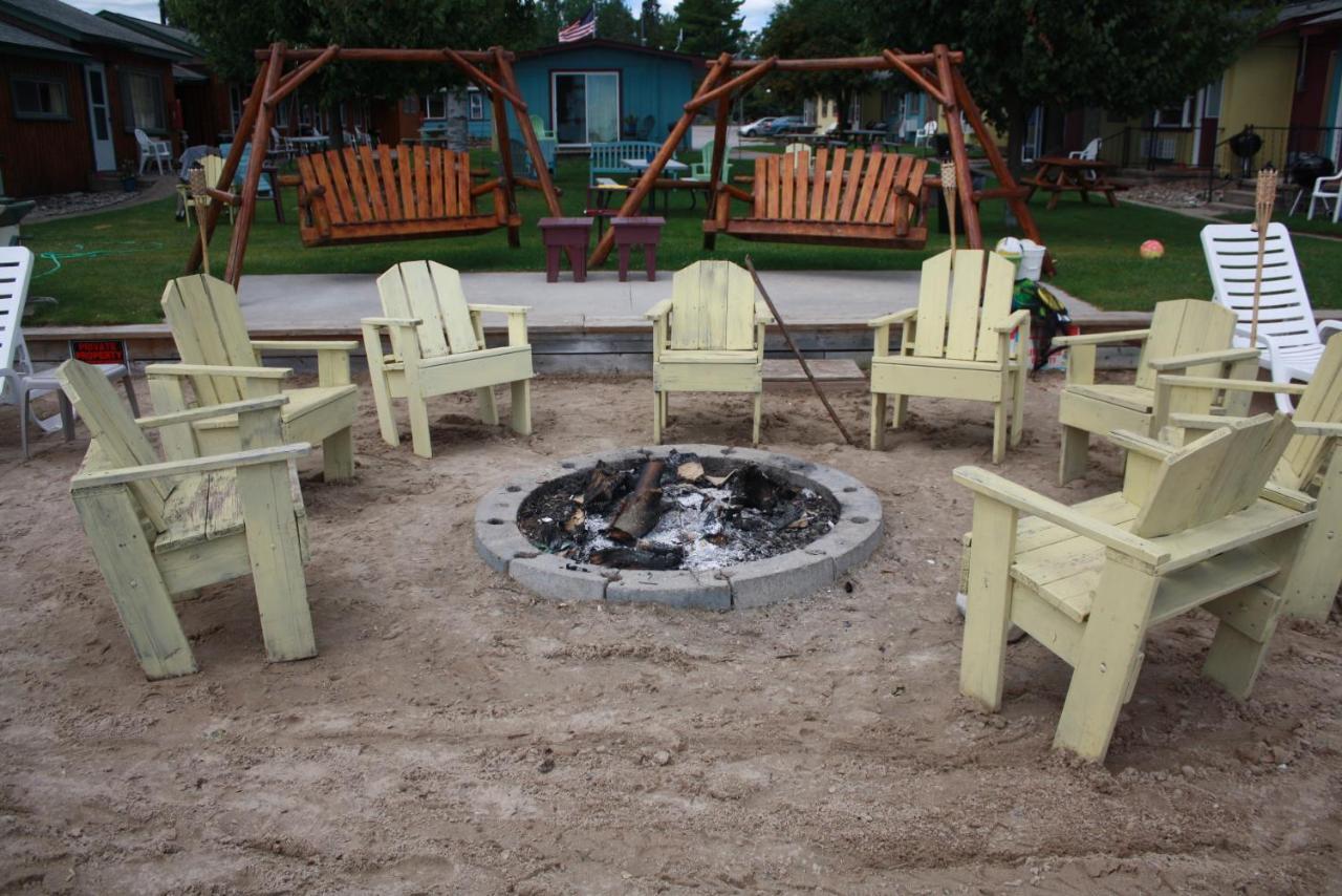 Paradise Beach Resort Tawas City Zewnętrze zdjęcie